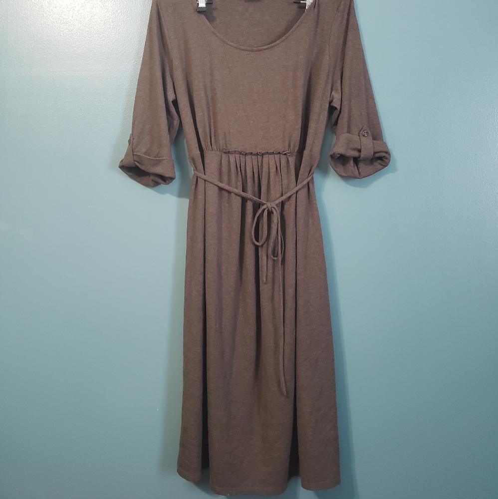 Maternity A pea in the pod dress, size L